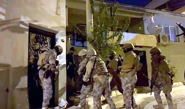 İzmir’de terör operasyonu: 8 gözaltı