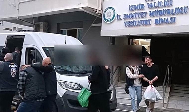 İzmir'de yasa dışı bahis operasyonu; 2 tutuklama