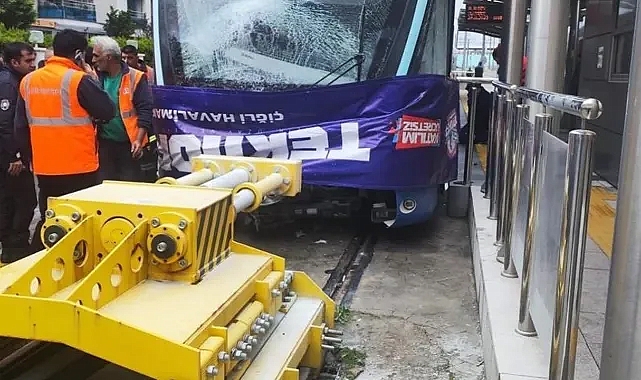 Mavişehir'de tramvay kazası!