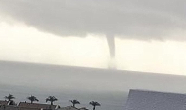 İzmir açıklarında hortum