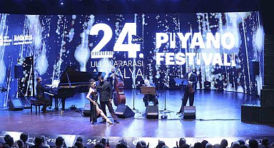 Piyano Festivali'nde tango rüzgarı esti