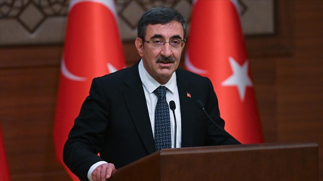 Cumhurbaşkanlığı'na Yılmaz’ın vekalet etmesi hakkında tezkere Resmi Gazete’de