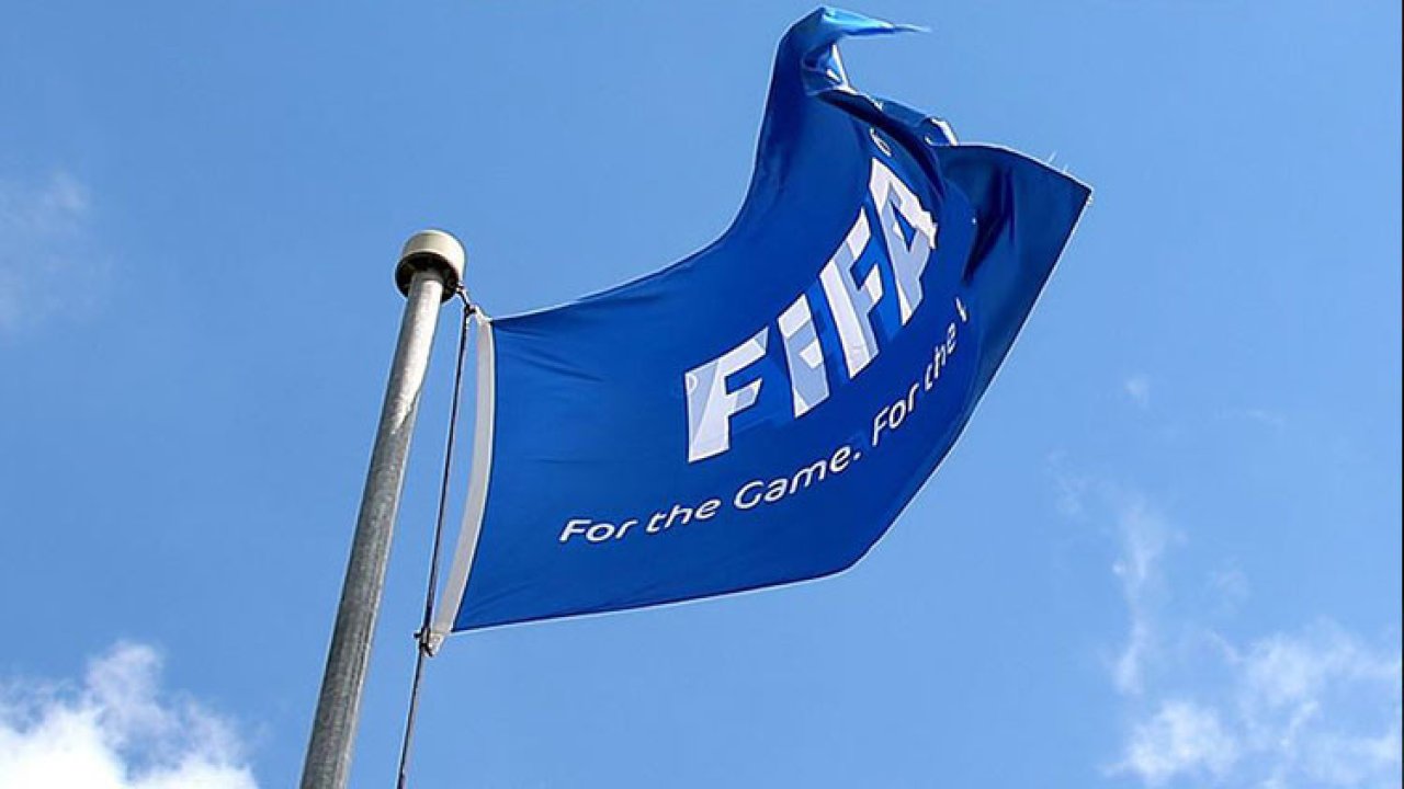 FIFA'dan TFF'ye transfer izni yok!