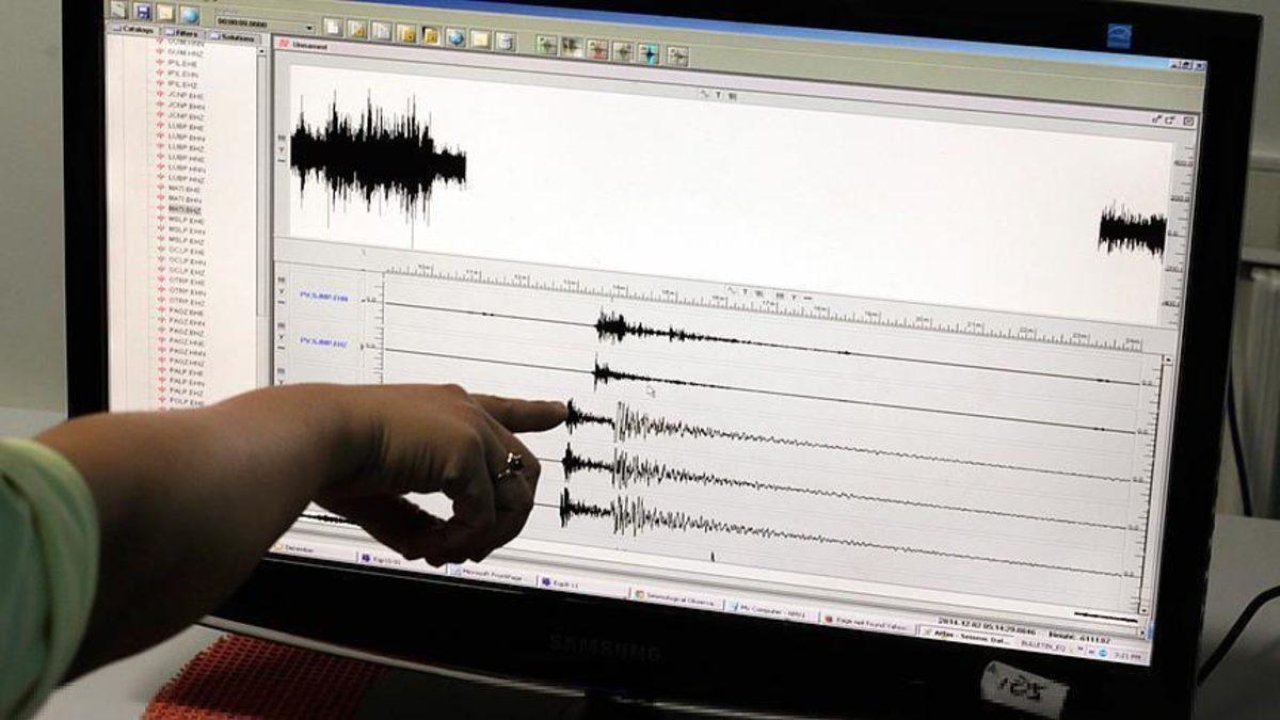 İstanbul'u korkutan deprem bildirimi! Gece yarısı telefonlara geldi