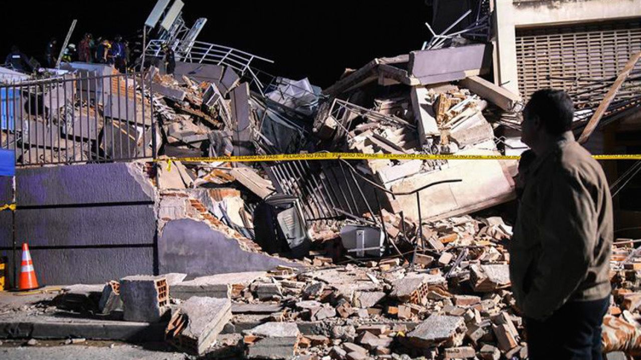 24 saatte 4 büyük deprem: Dünya beşik gibi sallandı