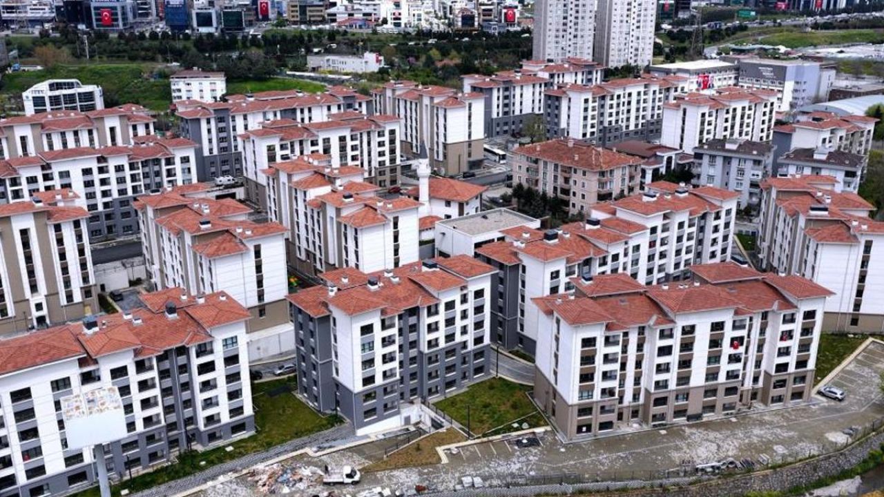 Bakan Kurum: "Vatandaşlarımız devletine güvendi, sağlam yuvalara kavuştu"