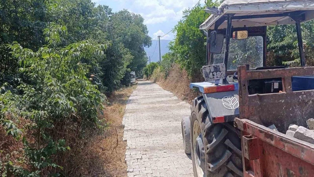 Bozdoğan Belediyesi’nden, Yazıkent’te parke taşı çalışması
