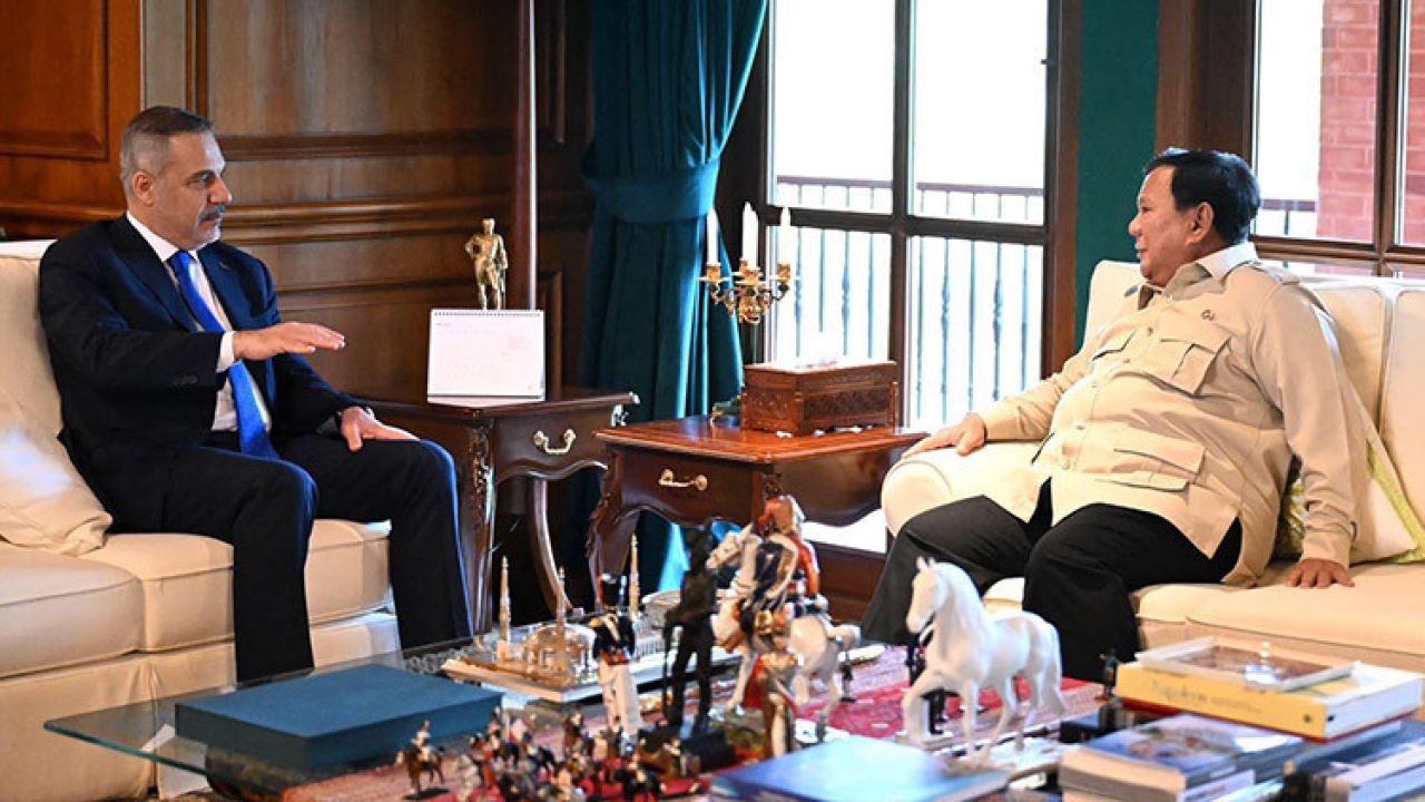 Dışişleri Bakanı Hakan Fidan Endonezya Cumhurbaşkan Subianto bir aray geldi