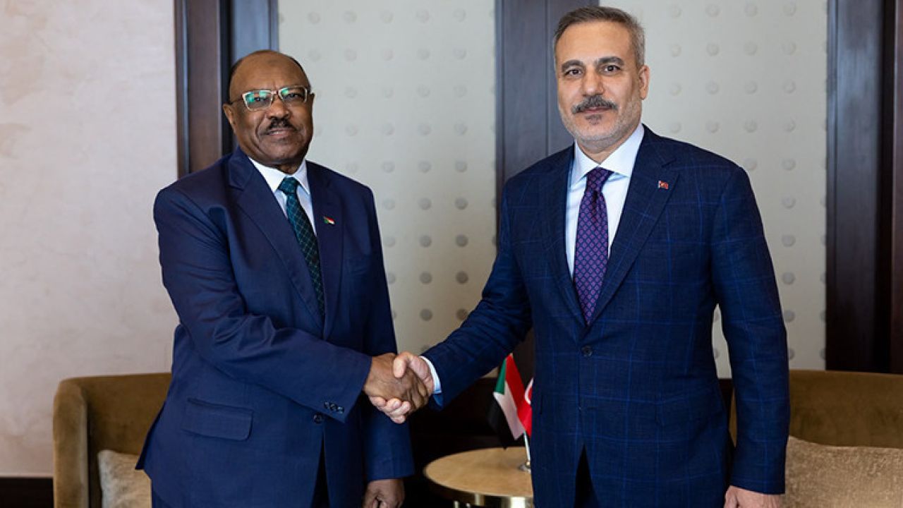 Dışişleri Bakanı Hakan Fidan, Sudanlı mevkidaşı Salem ile görüştü