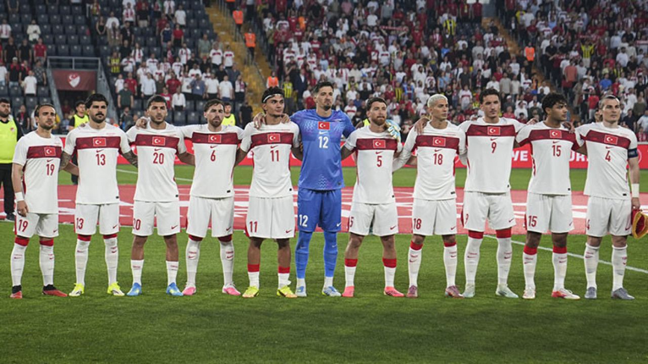 Dünya Kupası öncesi Milli Takım'da sakatlık! Oyuna devam edemedi