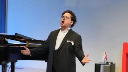 DÜNYACA ÜNLÜ TÜRK TENOR SEDAT CAN ÖZTOPRAK 29.AVRASYA EKONOMİ ZİRVESİ'NDE VERDİĞİ MUHTEŞEM KONSER İLE GECEYE DAMGA VURDU