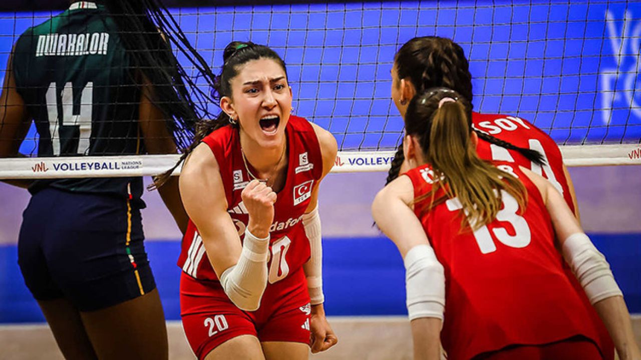 Filenin Sultanları'nın rakibi Bulgaristan!