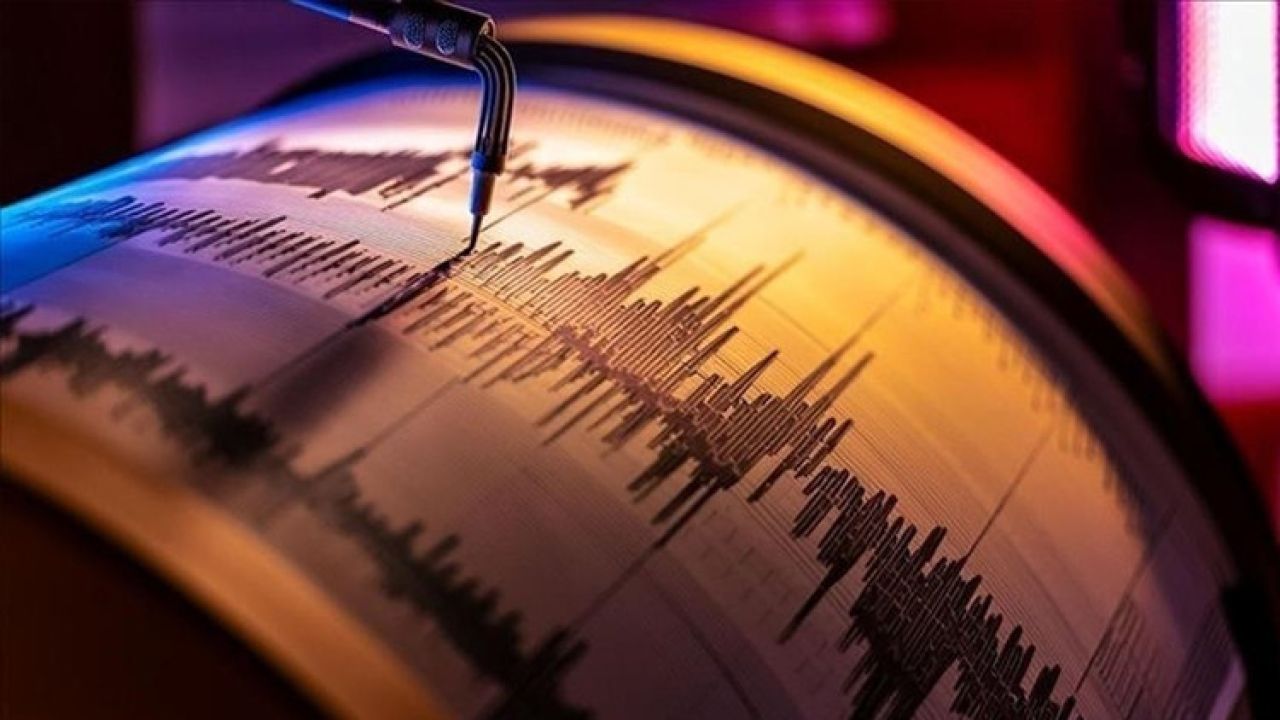 Japonya'da 5.8 büyüklüğünde deprem