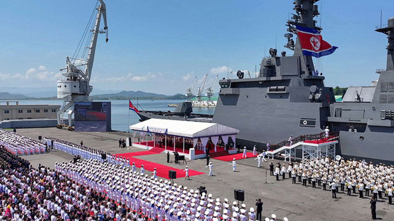 Kuzey Kore'den 5 bin tonluk destroyer hamlesi
