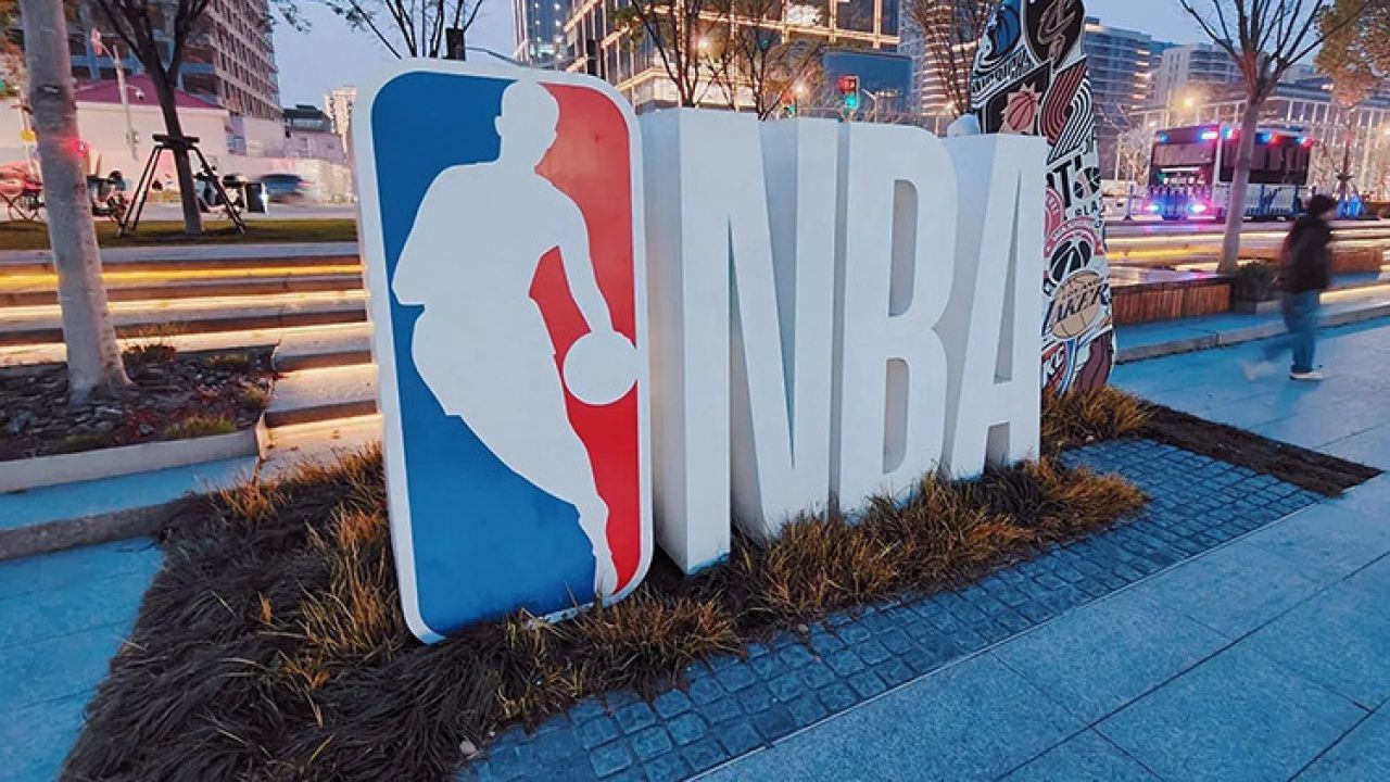 Londra ve Paris'te milyar dolarlık NBA Europe rekabeti