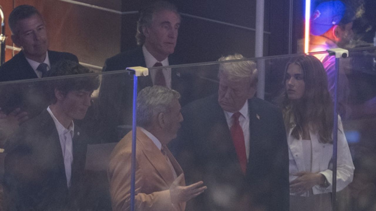 New York'taki NBA final maçında Trump'a şok! Seyirciler tarafından uzun süre yuhalandı