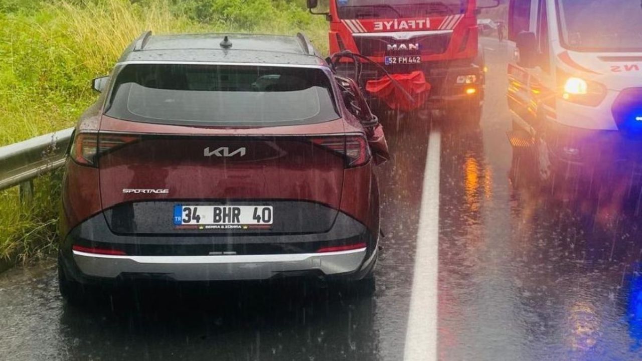 Ordu’da 3 aracın karıştığı kazada 6 kişi yaralandı