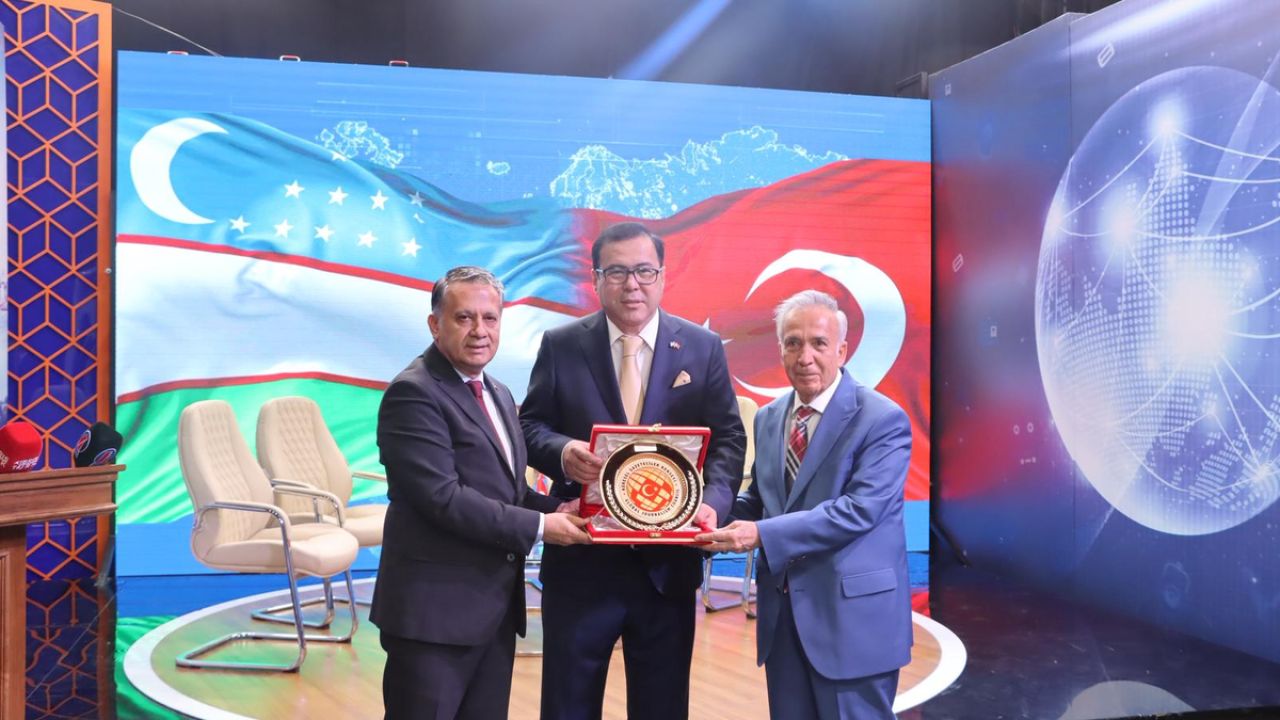 Özbekistan’daki KGK Medya ve Eğitim Paneli’nde medyanın geleceği tartışıldı