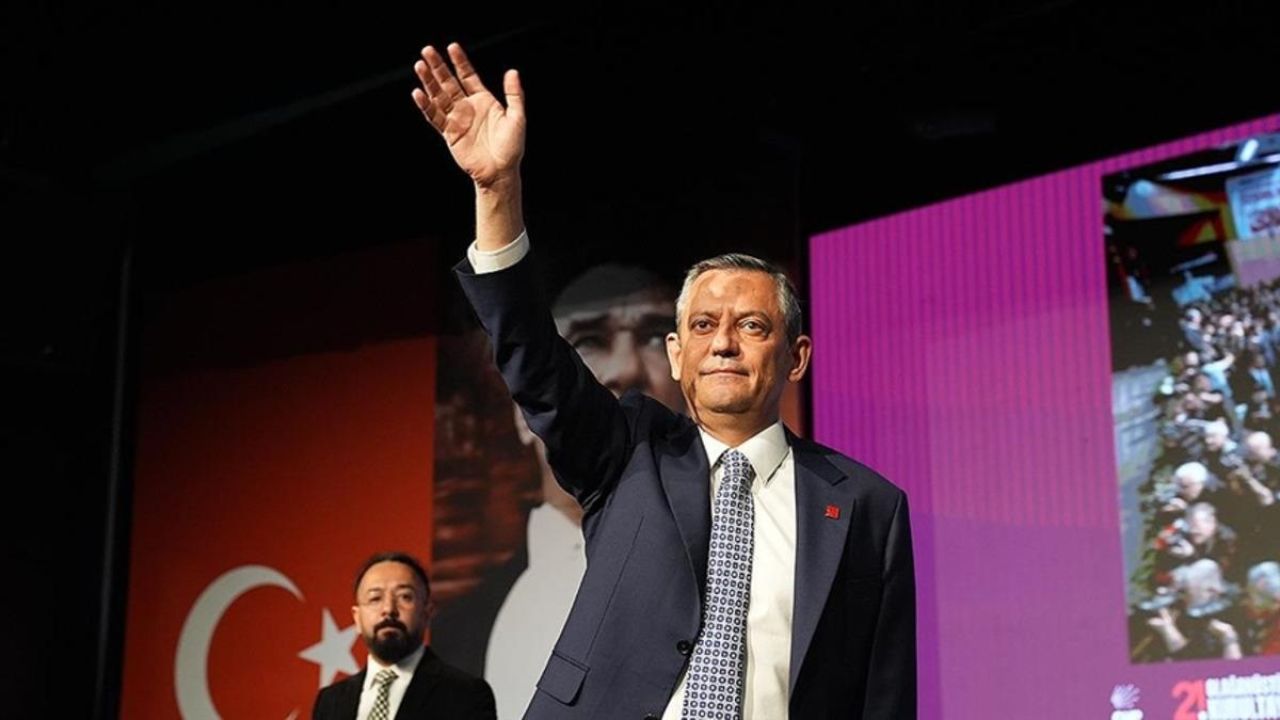 Özgür Özel ve 5 CHP'li milletvekili için 'rüşvet' fezlekesi! Dosya Ankara'ya gönderildi