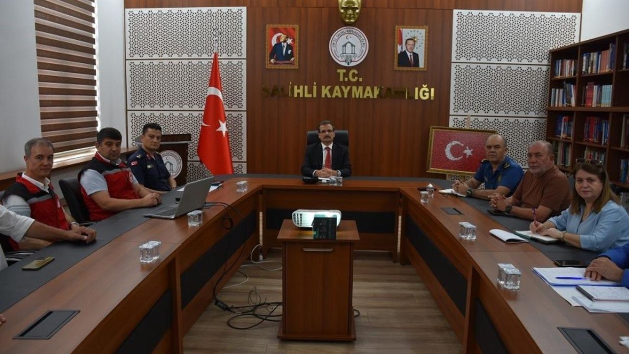 Salihli’de mevsimlik tarım işçilerinin sorunları masaya yatırıldı