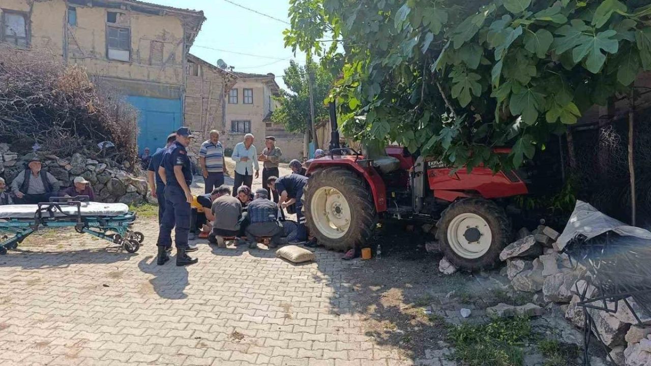 Traktörden düşen sürücü hayatını kaybetti