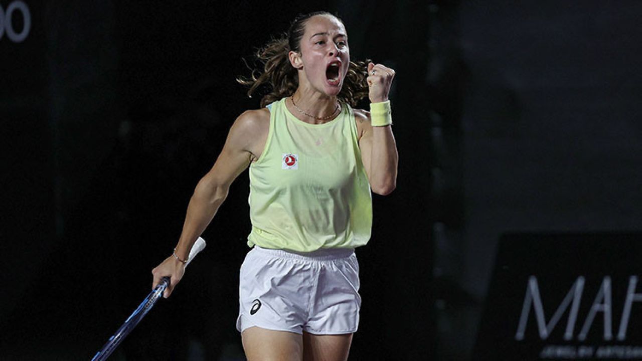 Zeynep Sönmez, Eastbourne Açık'ta çeyrek finale çıktı