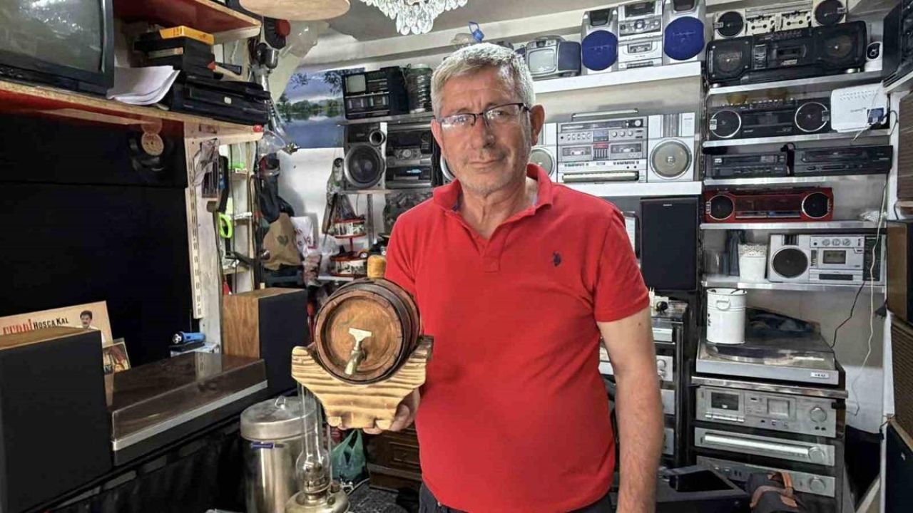 10 yıllık hobi nostalji dükkanına dönüştü