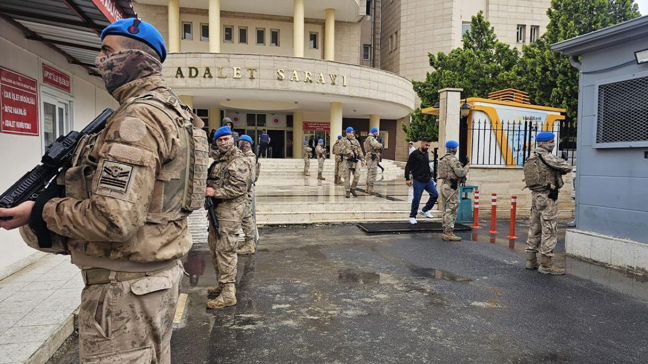 21 yaşındaki genç kızı kaçırdılar! 20 kişi hakkında cinsel saldırı iddiası