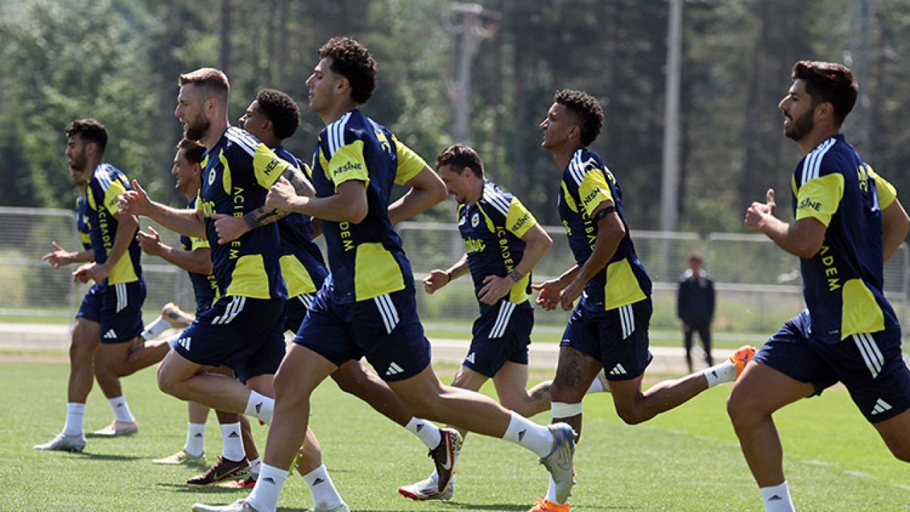 Fenerbahçe Topuk Yaylası kampını tamamladı