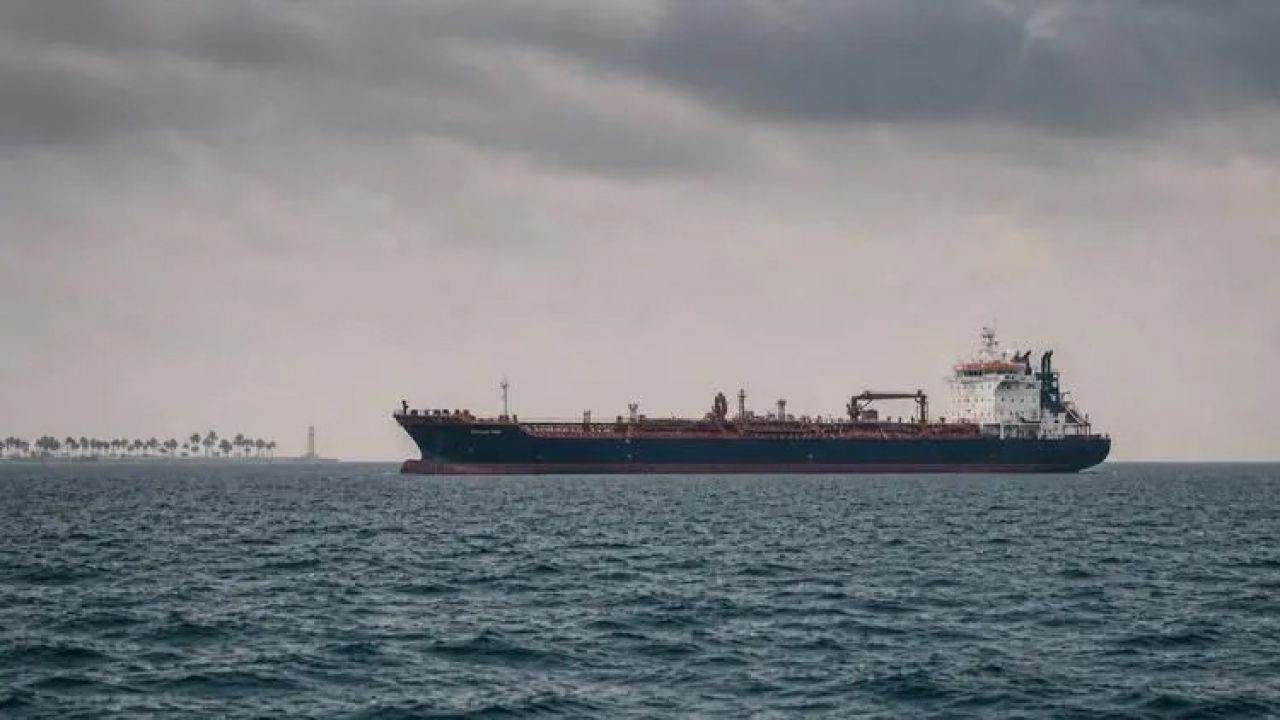 Fransa'dan Hürmüz Boğazı'na alternatif rota önerisi