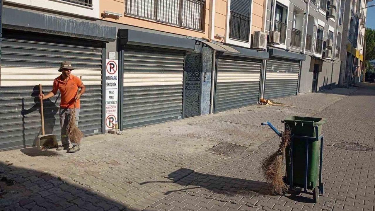 Germencik’te temizlik çalışmaları aralıksız sürüyor