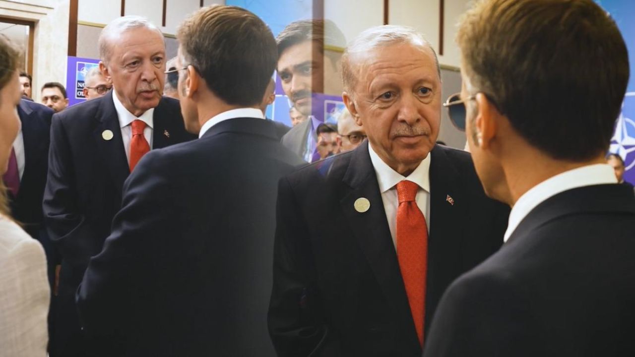 Macron, Ankara'dan ayrılır ayrılmaz paylaştı! Erdoğan’ın mesajını iletti
