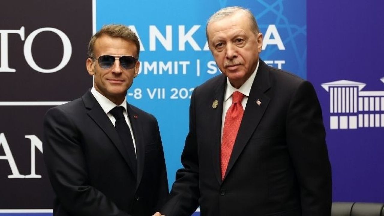 Macron'dan Erdoğan'a Selamlarınızı ilettim paylaşımı
