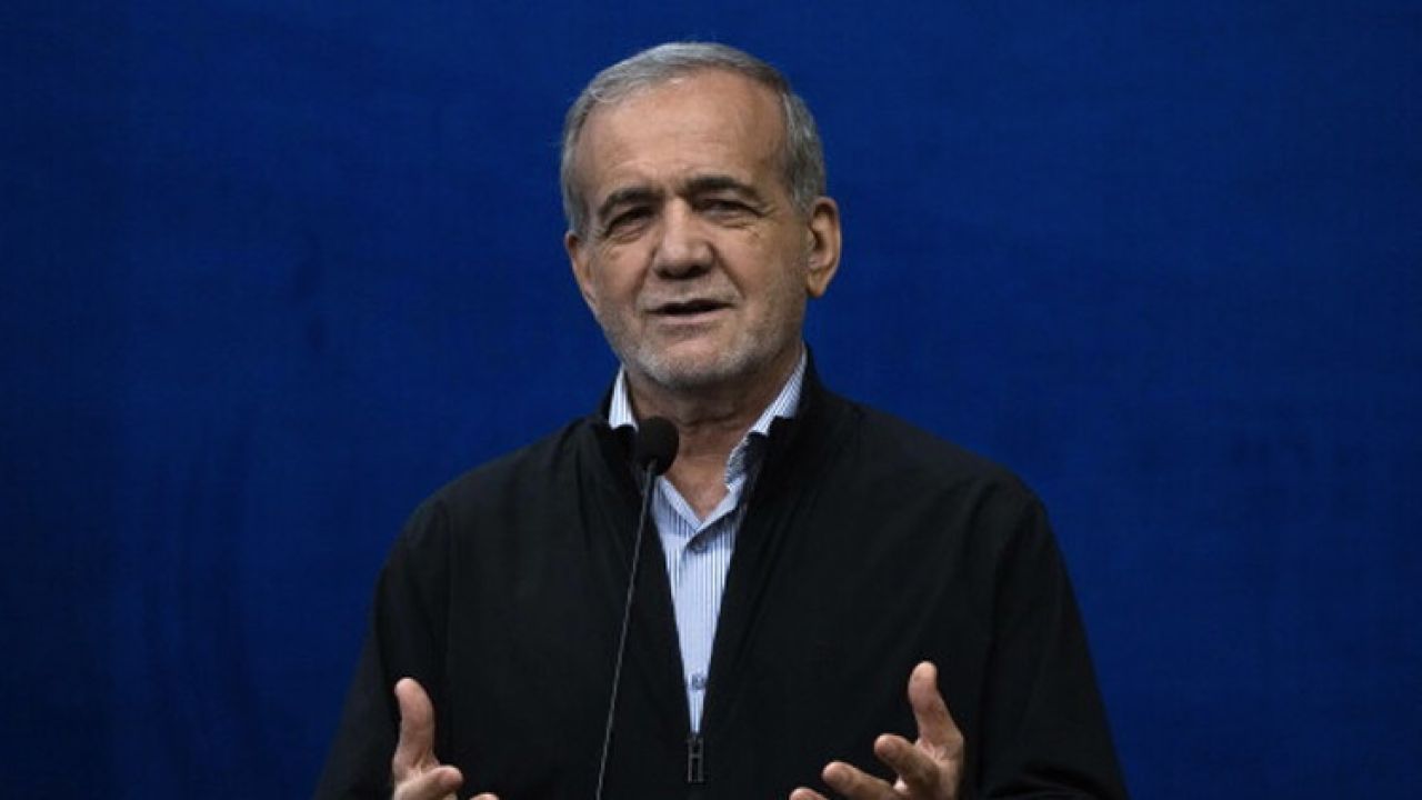 Pezeşkiyan'dan ABD'ye Dünya Kupası tepkisi