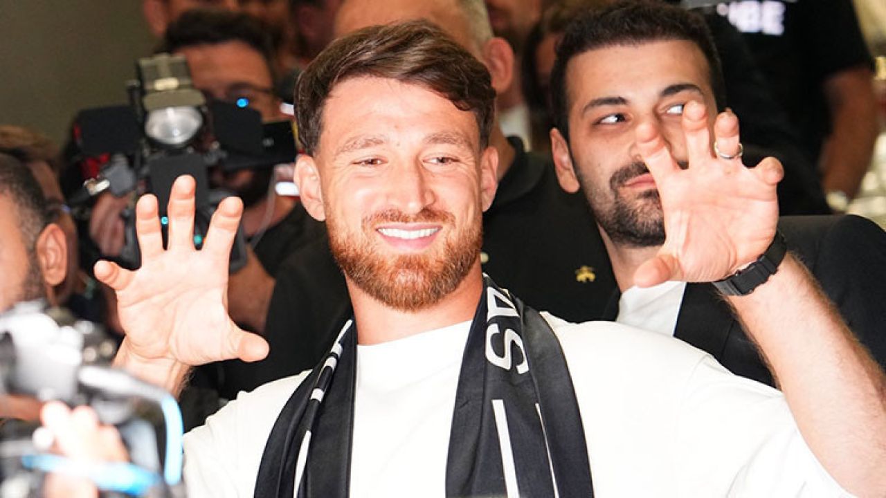 Salih Özcan Beşiktaş'ta! 'Dört gözle bekledim'