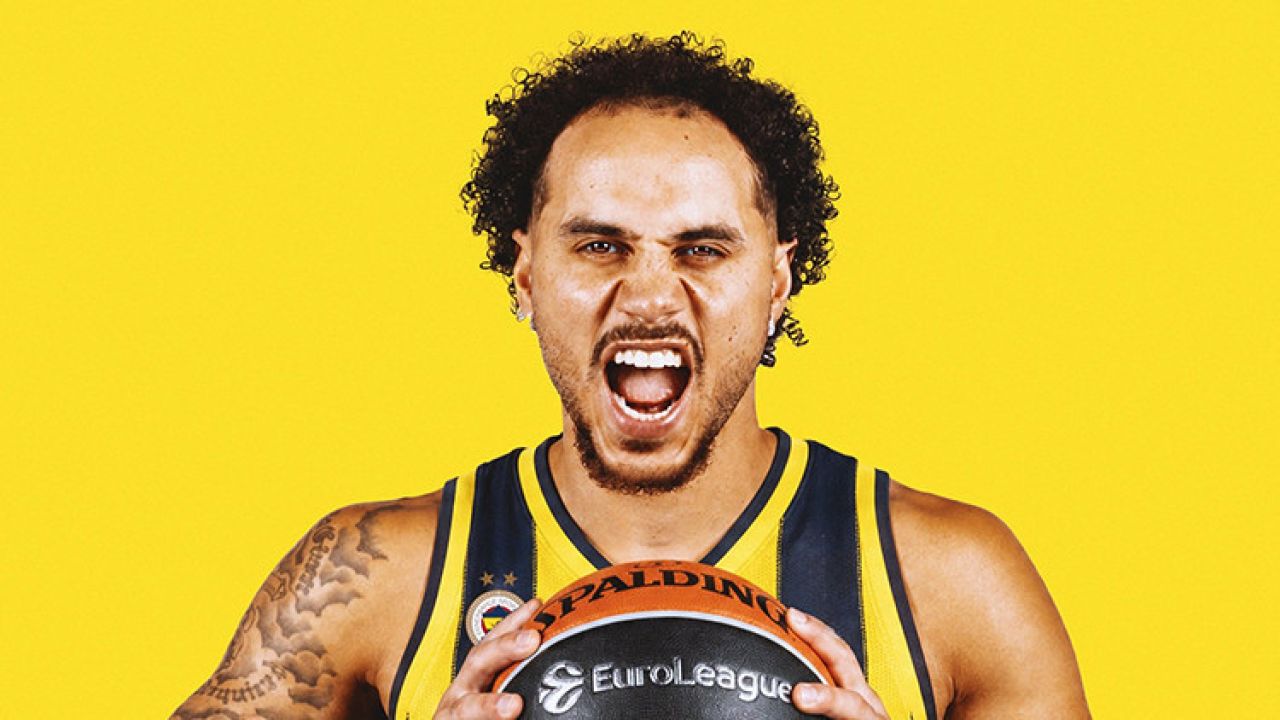Shane Larkin resmen Fenerbahçe'de!