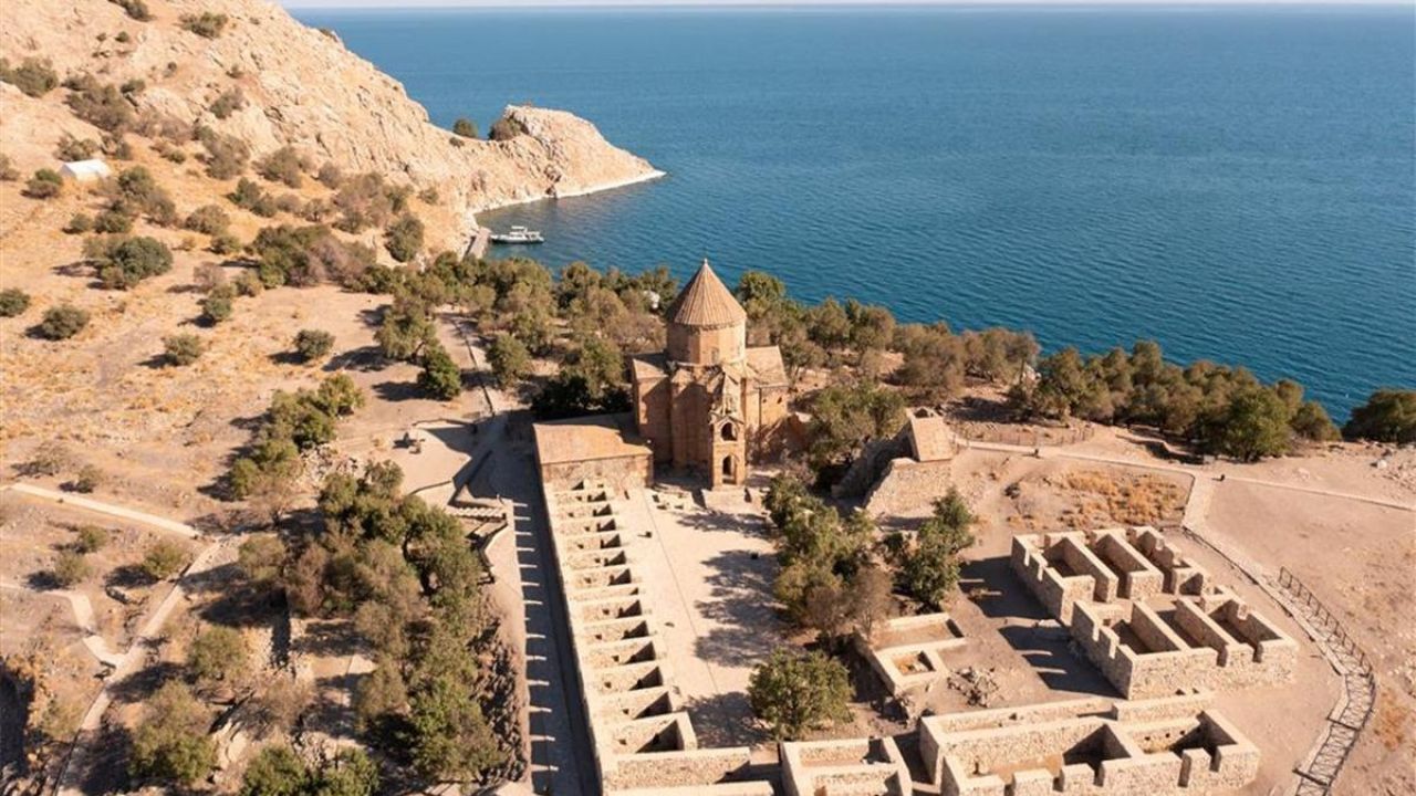 Türkiye Kültür Yolu Festivali onuncu durağı Van’da ziyaretçilerini ağırlayacak